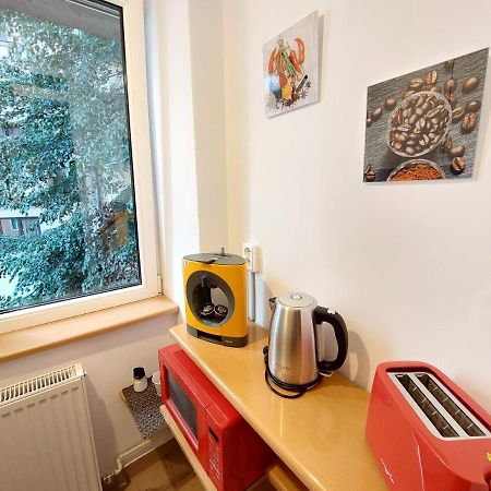 Laroka House Cosy Studio Universitate Bucarest Extérieur photo